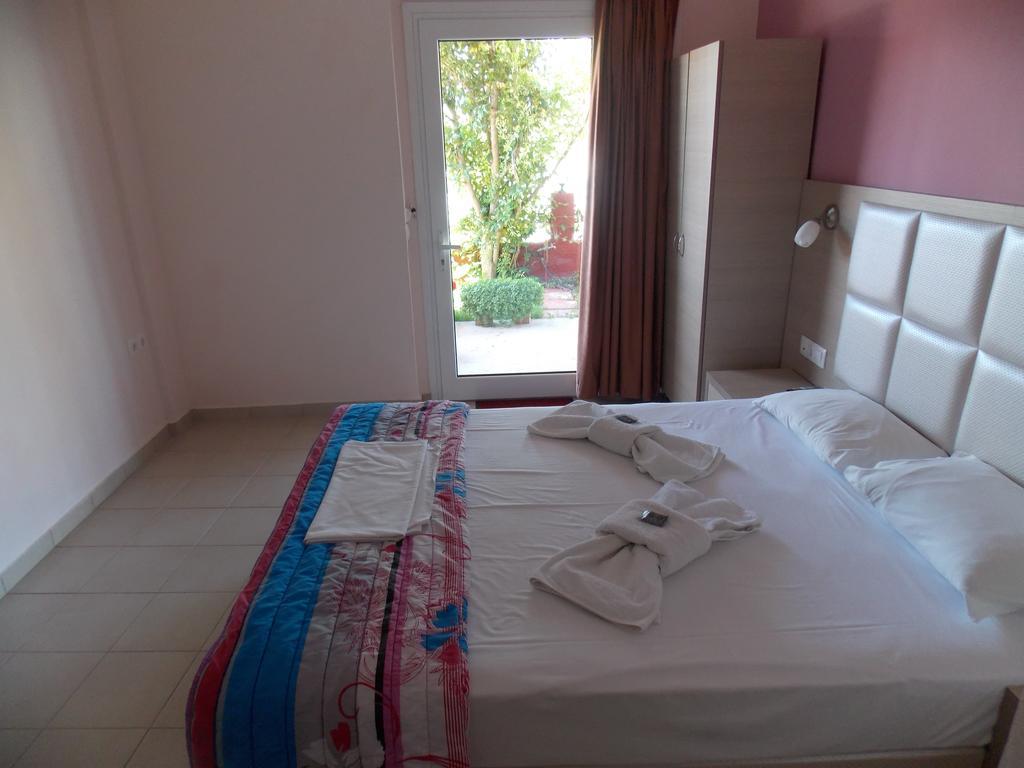 Afroditi Paralia Katerinis Exterior photo