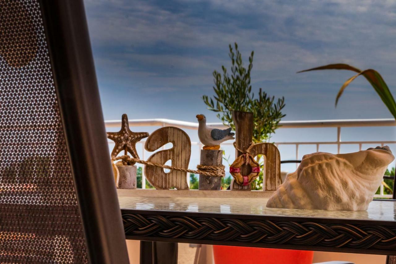 Afroditi Paralia Katerinis Exterior photo